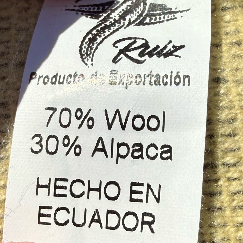 Kokopelli 70% Wool and 30% Alpaca Blanket — Like New No Wear. - Picture 5 of 5